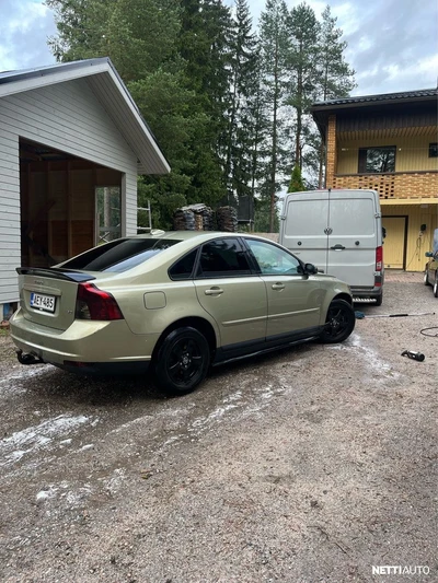 Volvo S40 2026, kuva 2/9