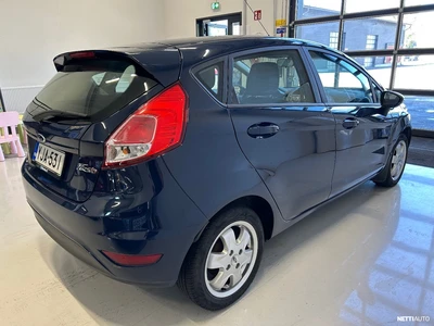 Ford Fiesta 2016, photo 7/20