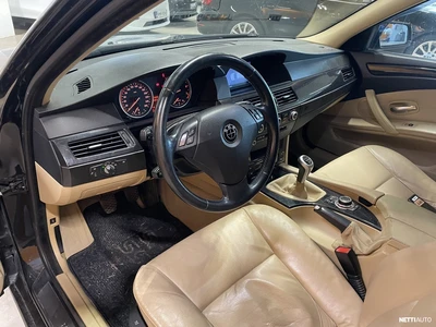 BMW 520 E61 Touring 2009, kuva 5/8
