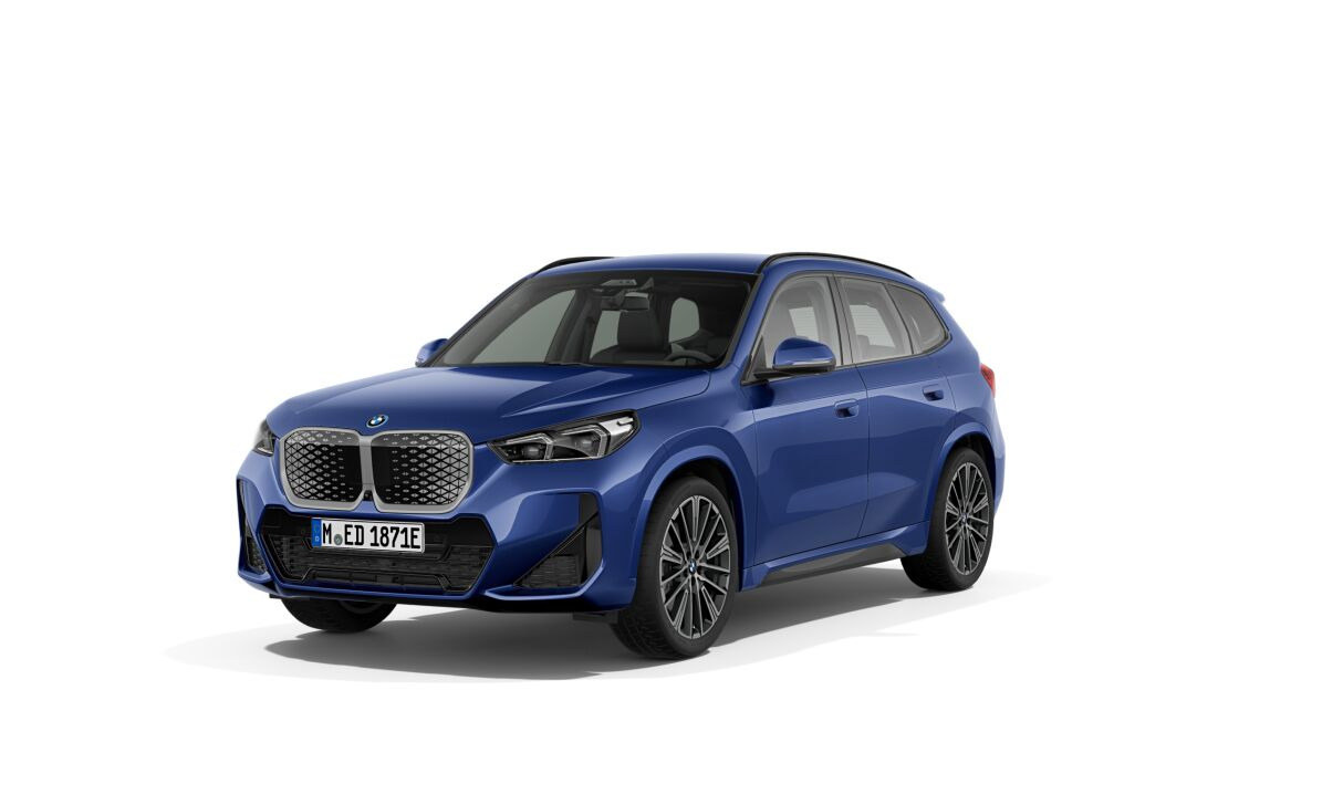 BMW iX1