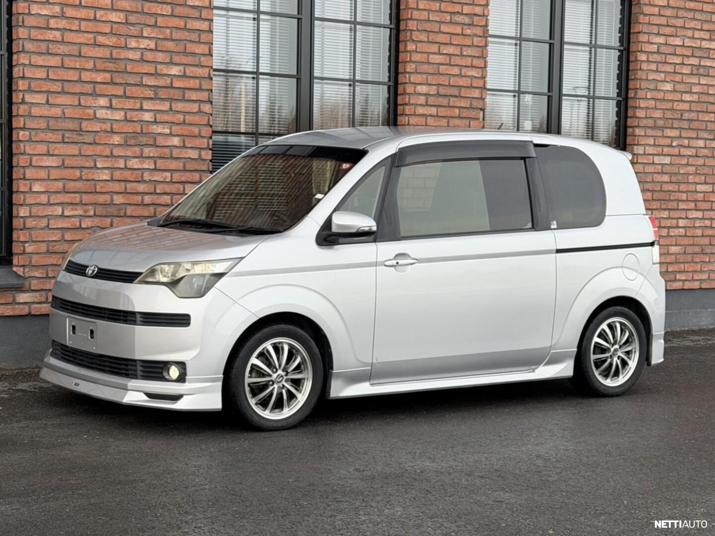 Toyota BB