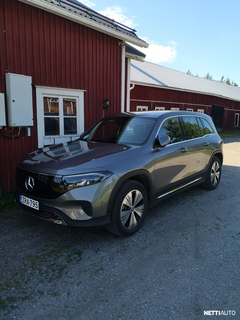 Mercedes-Benz EQB