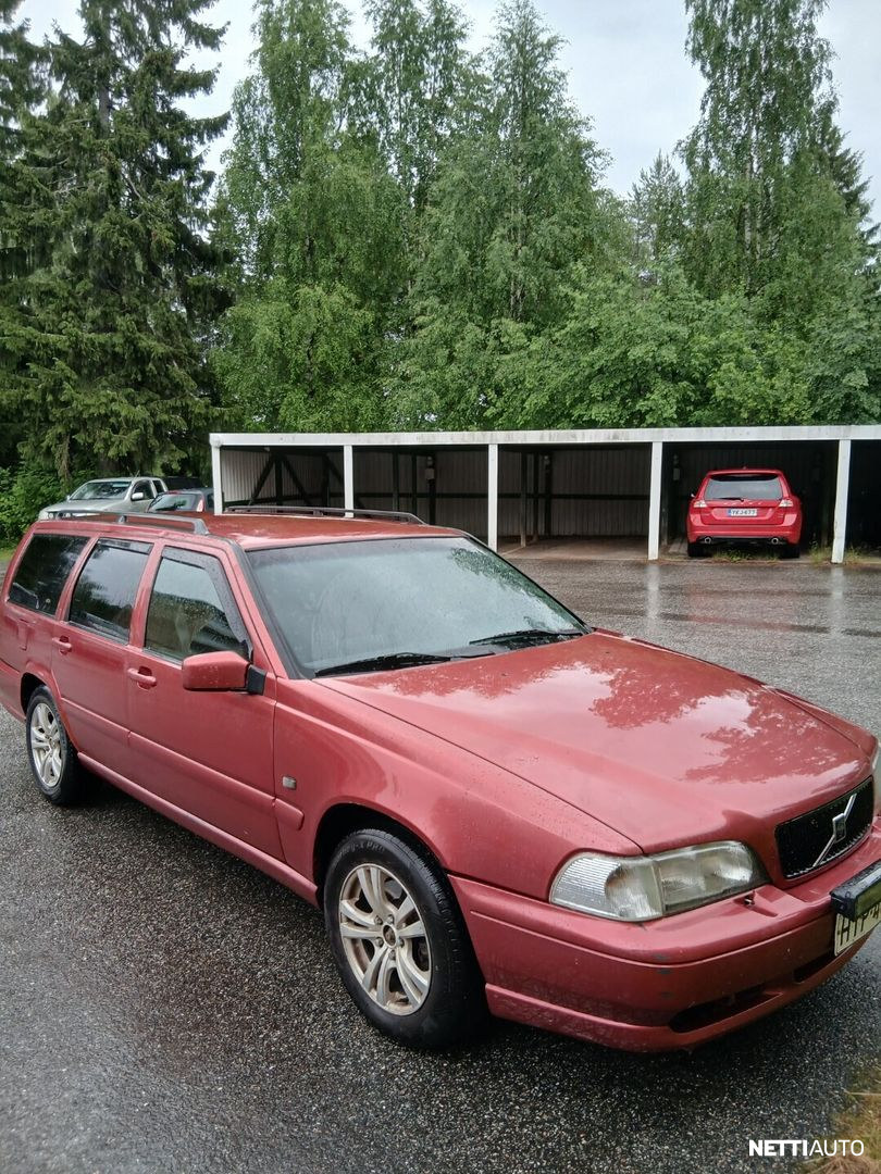 Volvo V70