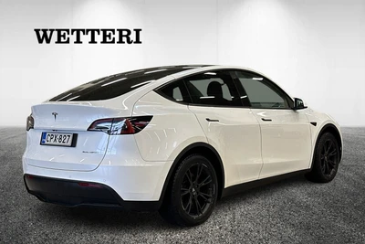 Tesla Model Y Long Range 2021, kuva 4/19