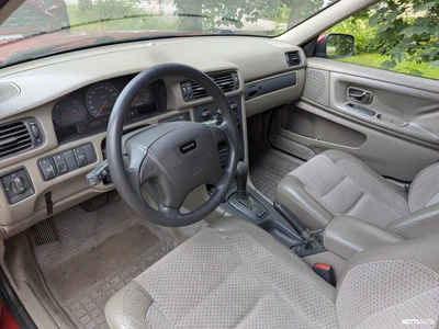 Volvo V70 2.5 20V 1998, kuva 5/8
