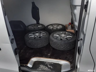 Renault Trafic 2019, photo 6/9