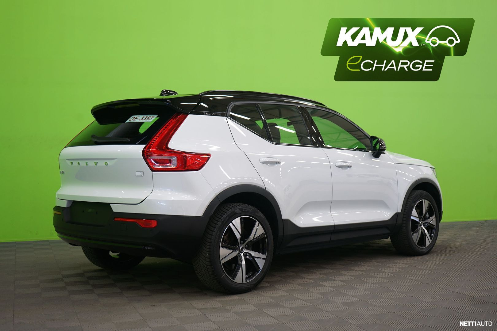 Volvo XC40 2022, photo 4/23
