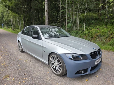 BMW 320 E90 Sedan Business 2009, kuva 3/9