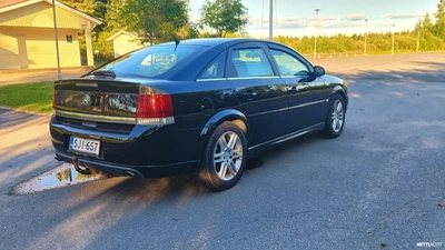 Opel Vectra Gts turbo 2005, kuva 2/18