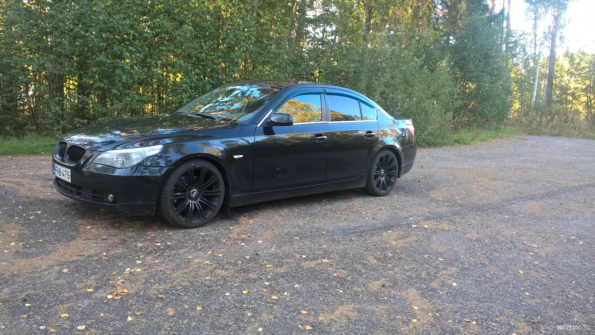 BMW 525