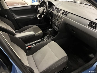 Skoda Rapid 2013, photo 5/10