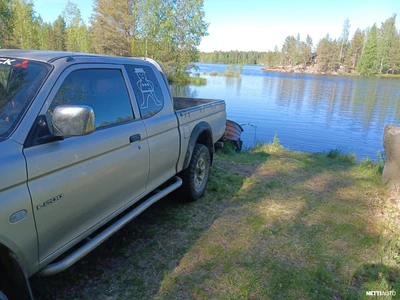 Mitsubishi L200 2005, kuva 6/7