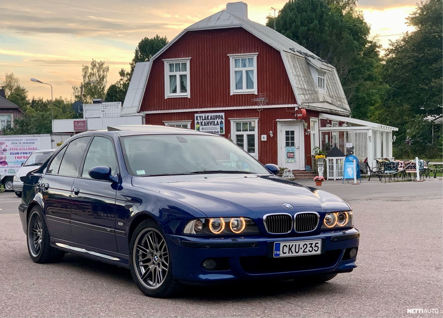 BMW M5