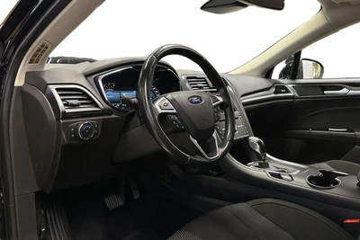Ford Mondeo 2018, photo 6/27