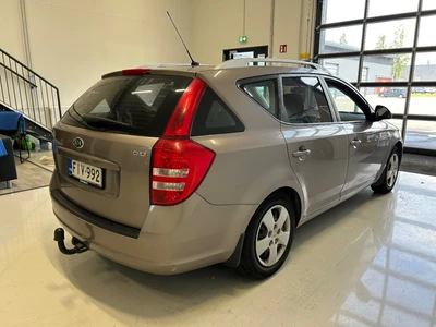 Kia Ceed 1,6 CRDi EX SW 2008, photo 7/24