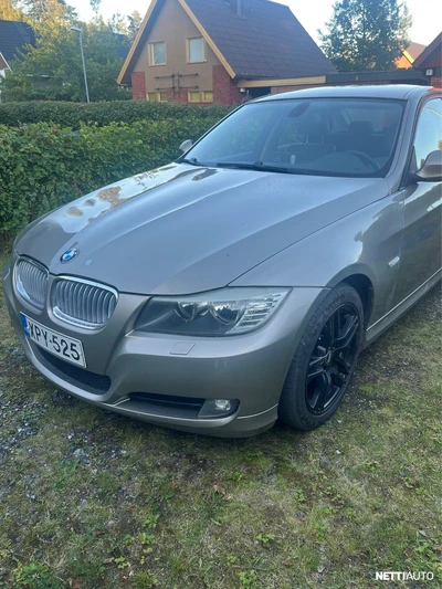BMW 318 A E90 Sedan Business 2009, kuva 2/6