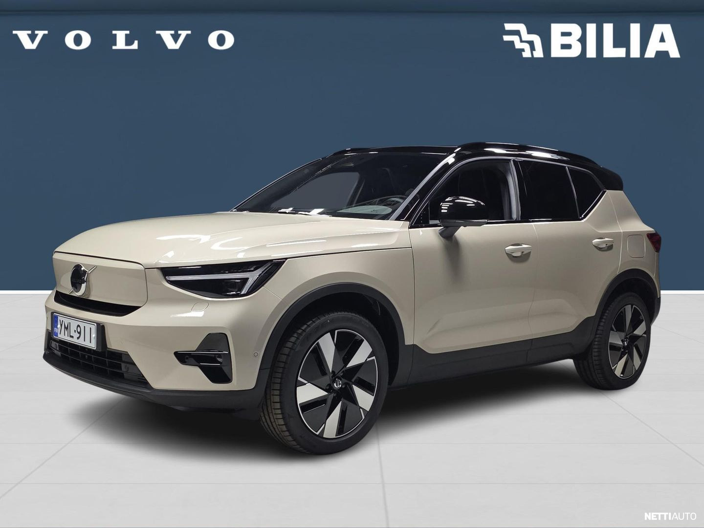 Volvo EX40