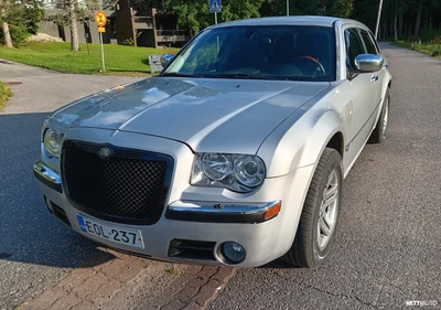 Chrysler 300C AWD 5.7 HEMI Automaatti 2005, photo 7/10
