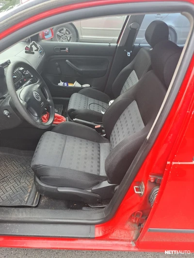 Volkswagen Golf Firstline 1999, photo 5/8