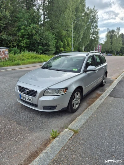 Volvo V50 2010, kuva 2/9