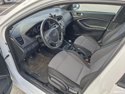 Hyundai i20 1,2 5MT ISG fresh 2018, photo 3/11