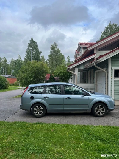 Ford Focus 4D focus STW 1.6 Bensa 2006, photo 4/9