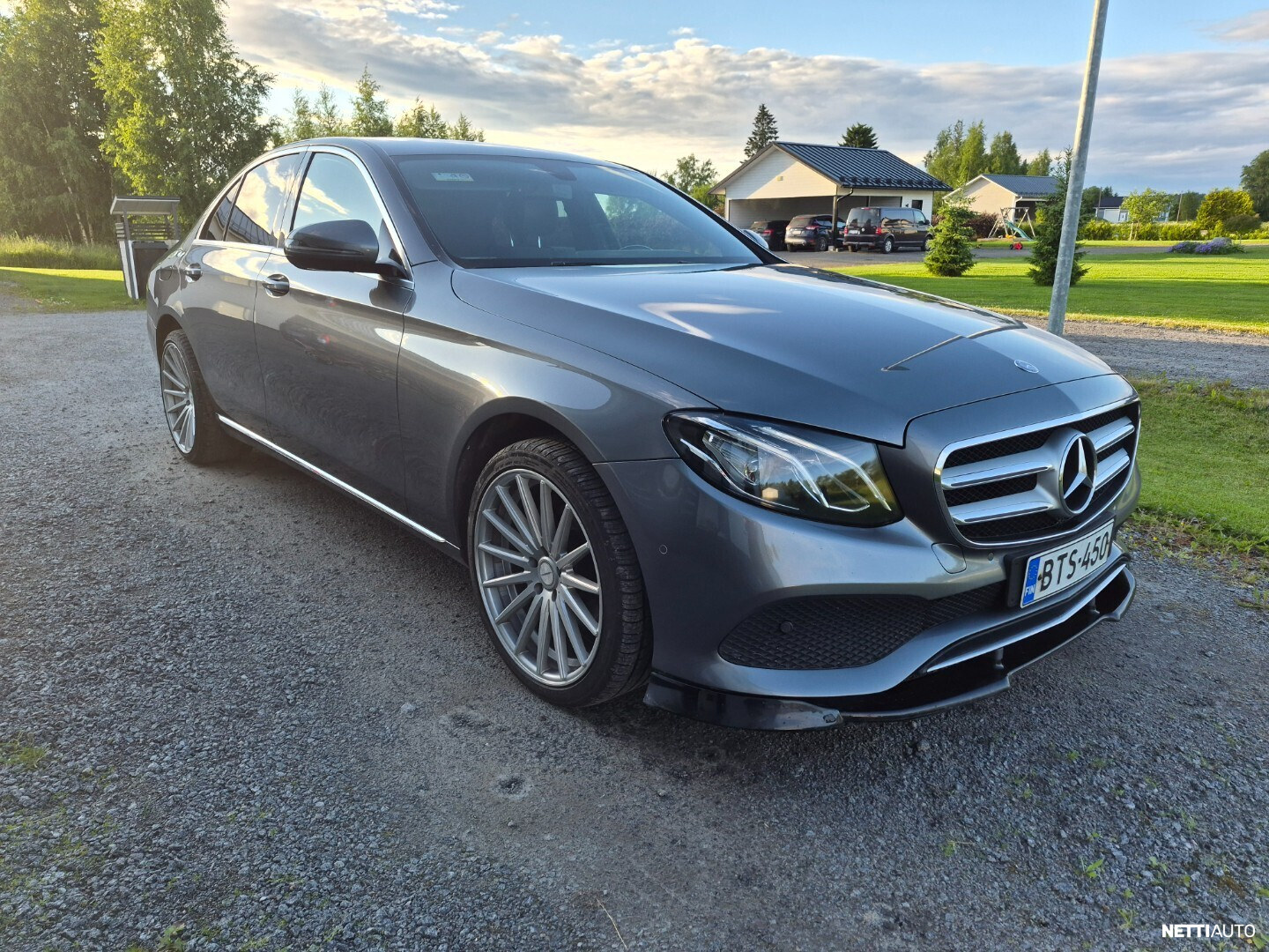 Mercedes-Benz E
