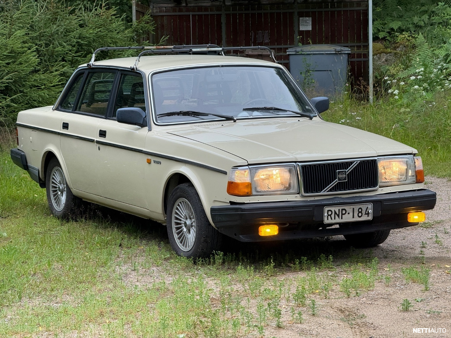 Volvo 240