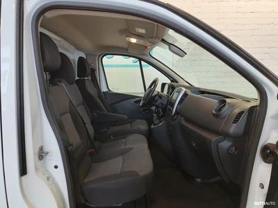 Renault Trafic 2020, photo 5/6