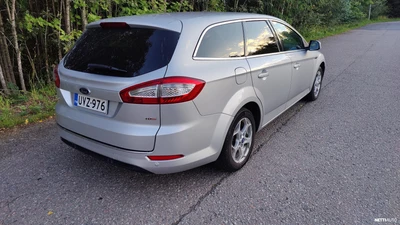 Ford Mondeo 2011, photo 3/24