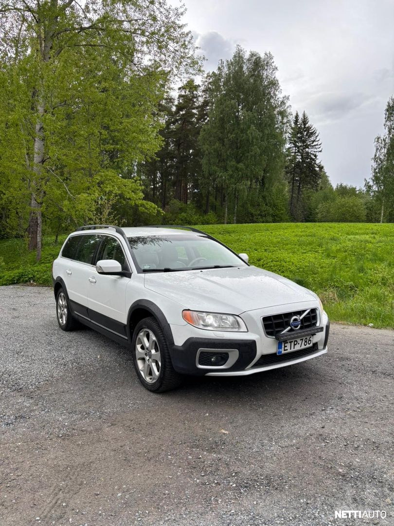 Volvo XC70