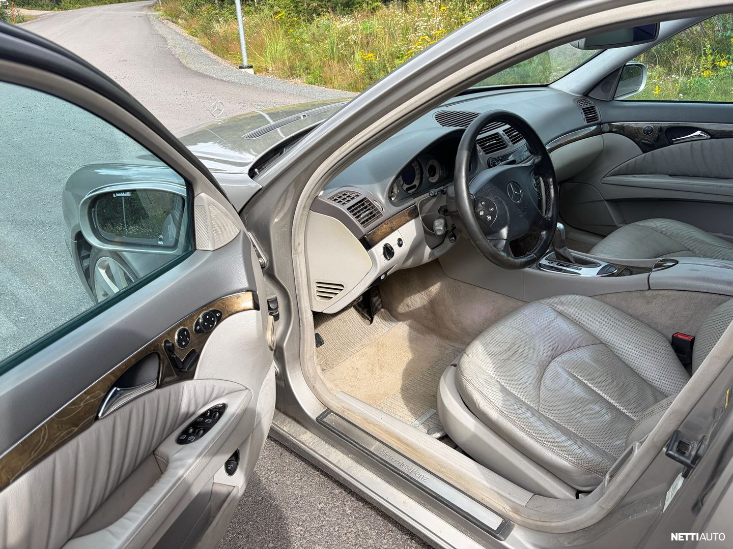 Mercedes-Benz E 2004, photo 5/8