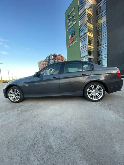 BMW 318 E90 Sedan Business 2008, kuva 2/22