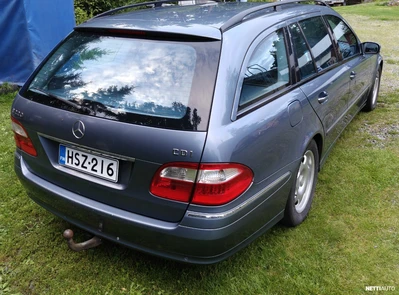 Mercedes-Benz E 220 Avantgarde 2004, kuva 4/10