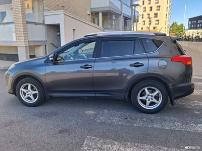 Toyota RAV4 2,0 AWD Premium 2014, kuva 3/14