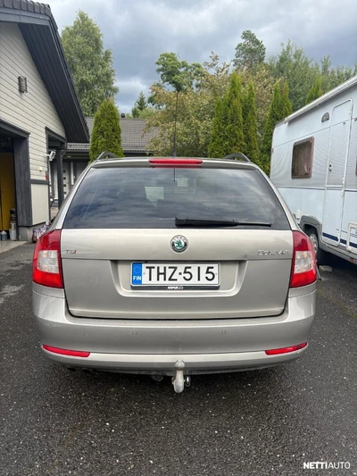 Skoda Octavia Combi 1,8 TSI Elegance 2010, photo 5/12