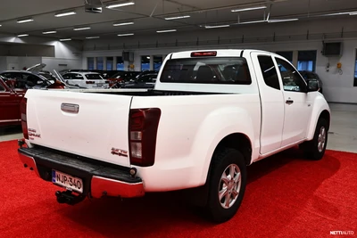 Isuzu D-Max Space Cab 3500 4WD 2015, photo 4/16