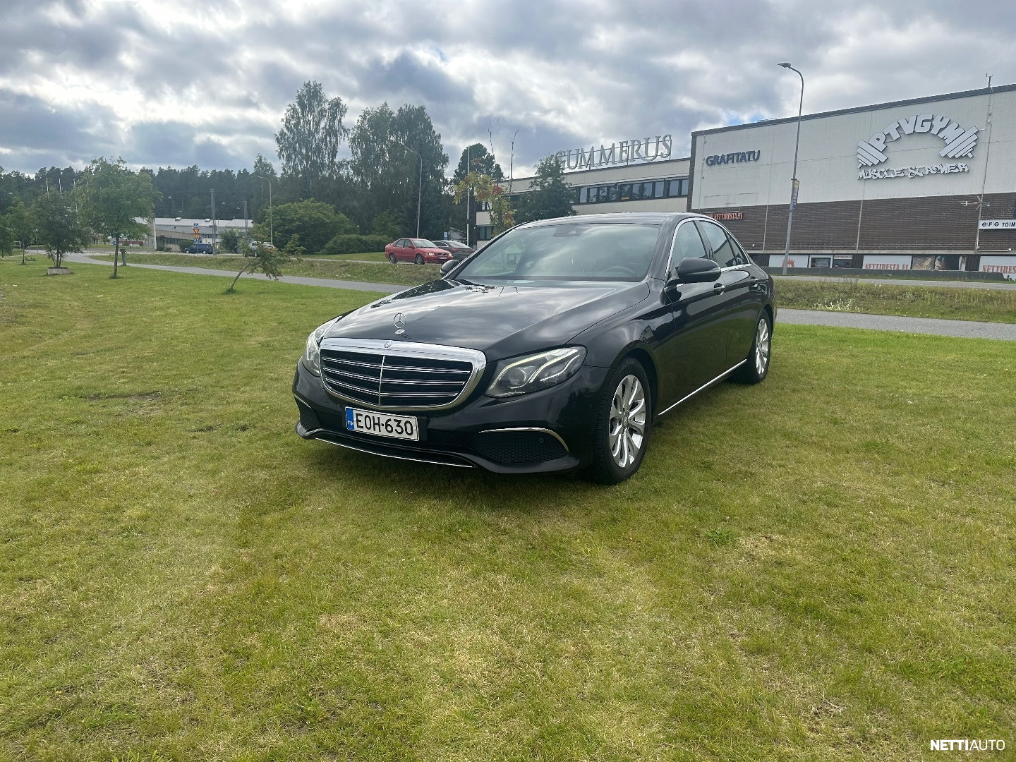 Mercedes-Benz E