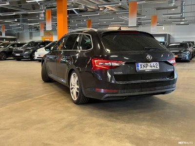 Skoda Superb 2016, kuva 4/6