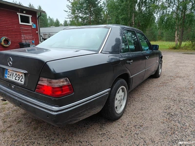 Mercedes-Benz 124 1995, kuva 4/13