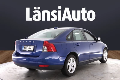 Volvo S40 1,6 Kinetic man 2010, kuva 7/47