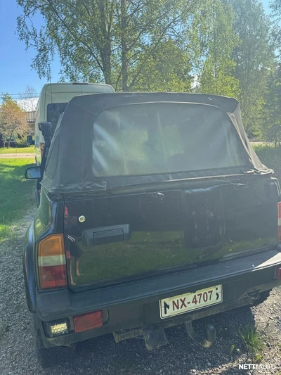 Suzuki Vitara 1995, kuva 2/10