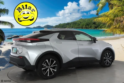 Toyota C-HR Plug-in hybrid 2024, kuva 7/29