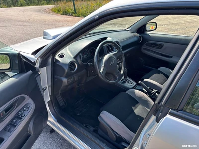 Subaru Impreza 2006, kuva 7/10