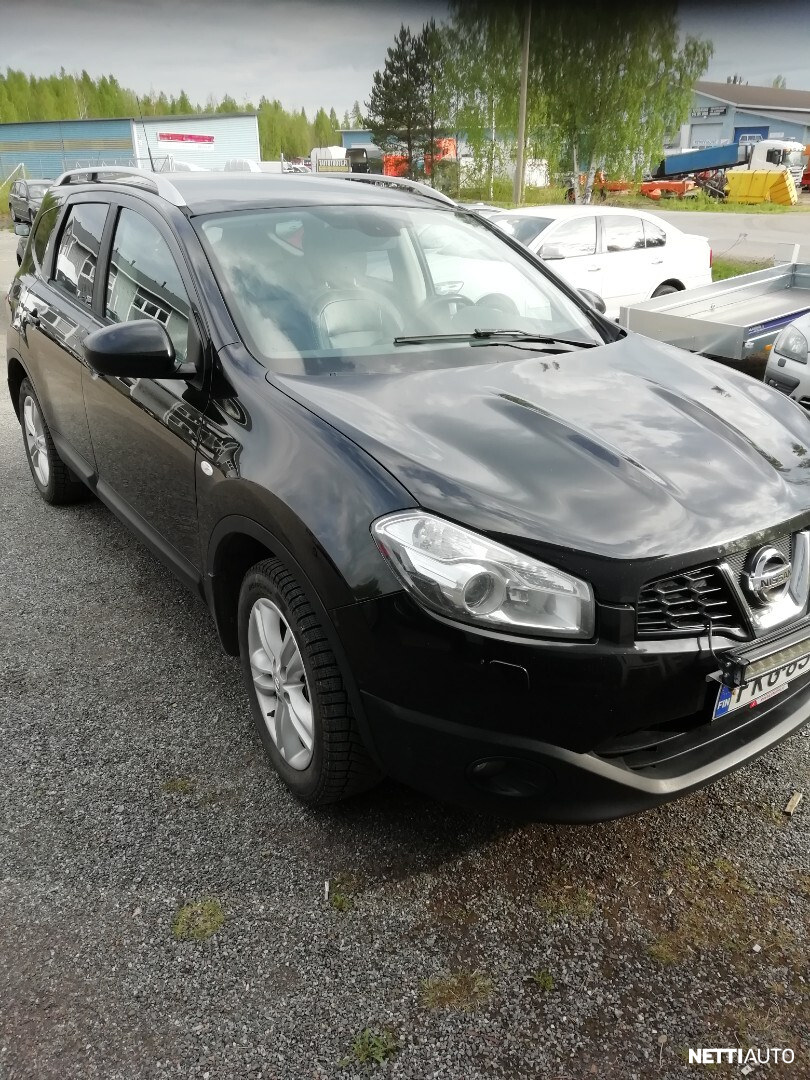 Nissan Qashqai+2