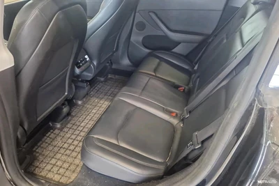Tesla Model Y Long Range 2023, photo 4/8