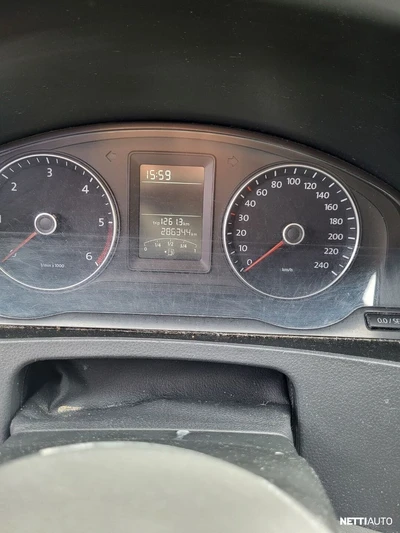 Volkswagen Caravelle 2013, photo 6/8