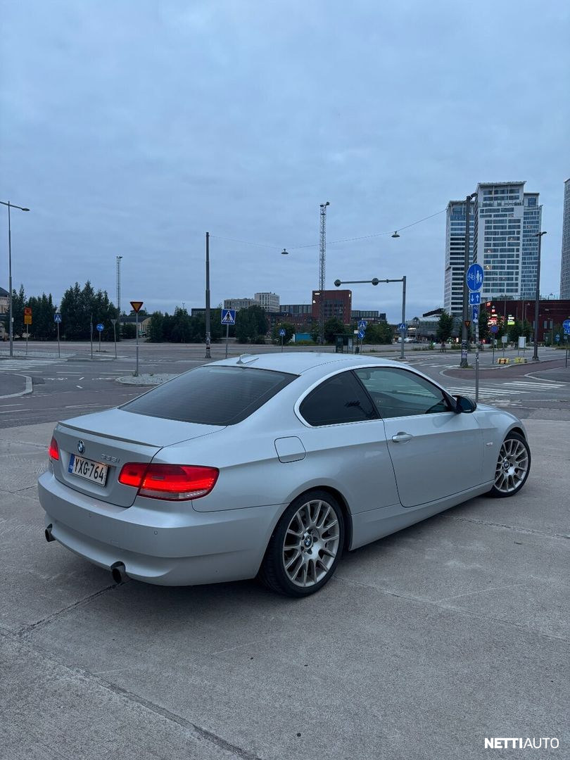 BMW 335 2007, photo 3/11