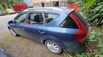 Kia Ceed 1,6 ISG Active SW EcoDynamics 2010, kuva 3/6