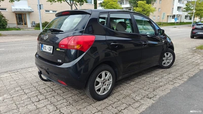 Kia Venga 1,4 CRDi ISG EX 5D EcoDynamics 2010, photo 4/12